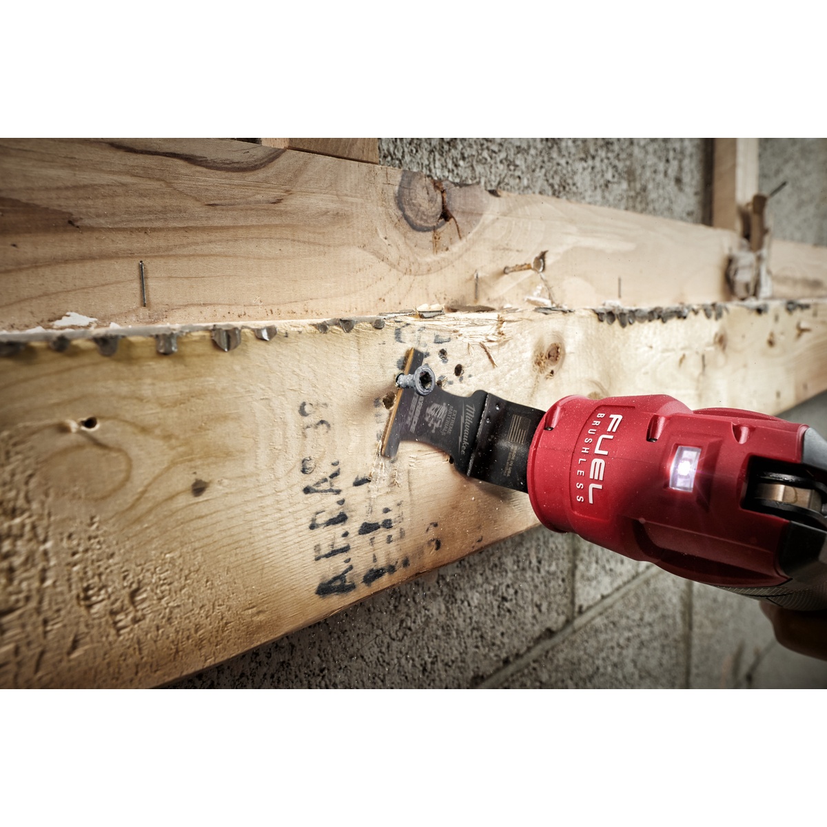 Milwaukee Multitool Starlock Bi-Metall Tauchsägeblatt 20 mm - 1 Stk.