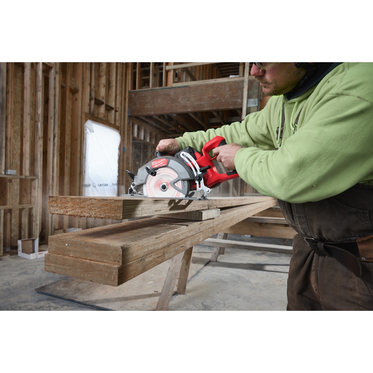 Milwaukee M18 FUEL Akku-Handkreissäge 66 mm M18FCSRH662-0 - 1 Stk. Milwaukee M18 FUEL Akku-Handkreissäge 66 mm M18FCSRH662-0 - 1 Stk.