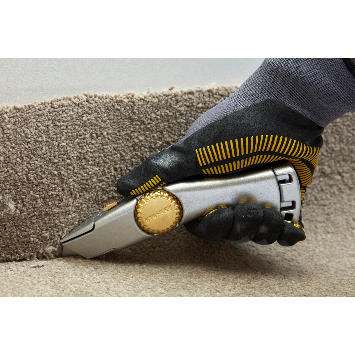 Stanley Messer Titan RB mit einziehbarer Klinge