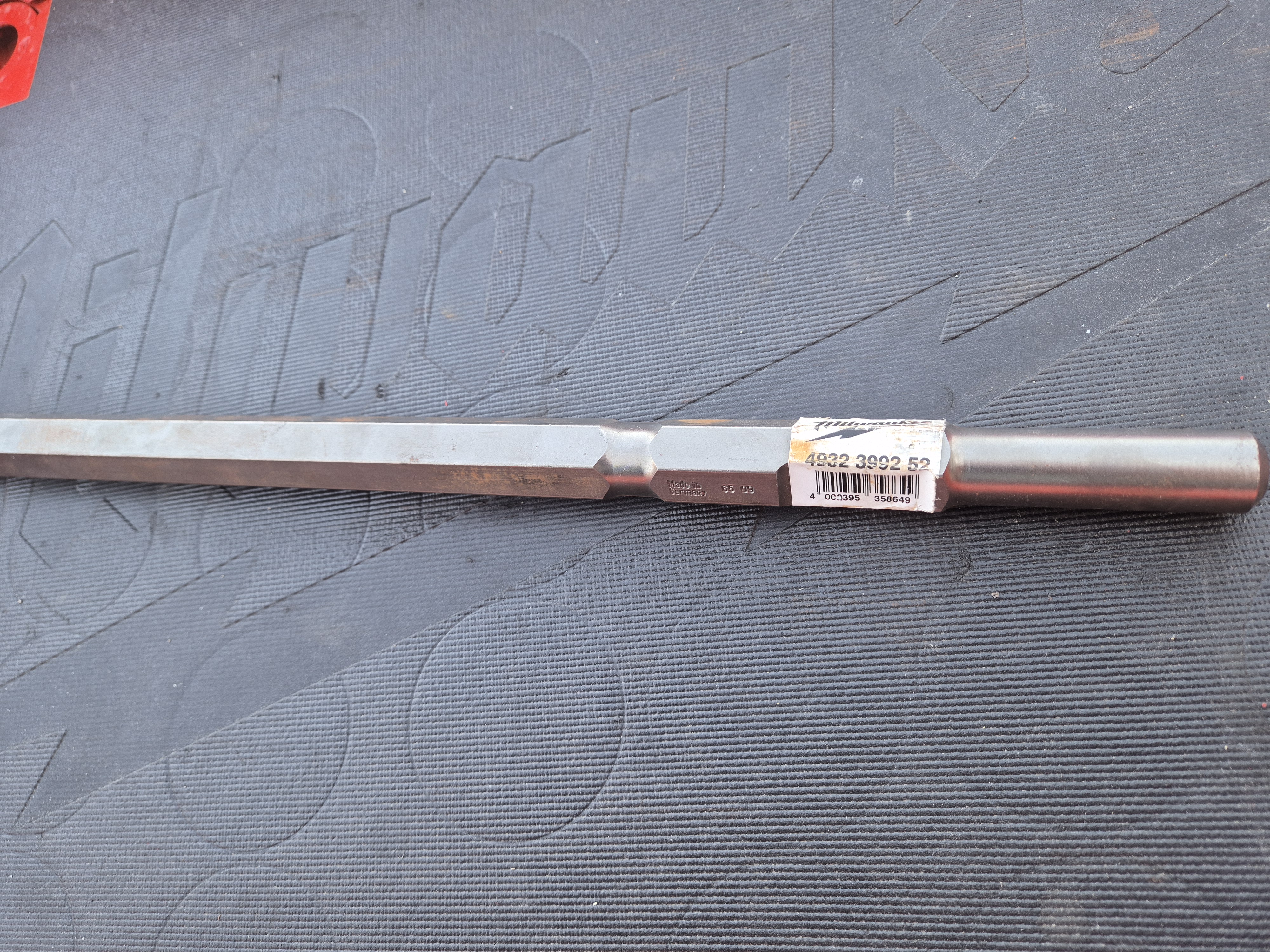 Milwaukee Spitzmeißel 450 mm, 21 mm K-Hex/Sechskant - 1 Stk. (Gebraucht)