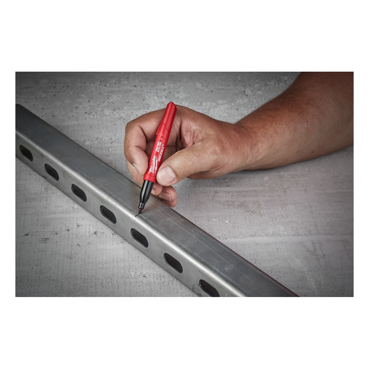 Milwaukee INKZALL feiner Permanentmarker blau - 1 Stk. Milwaukee INKZALL feiner Permanentmarker grün - 1 Stk.