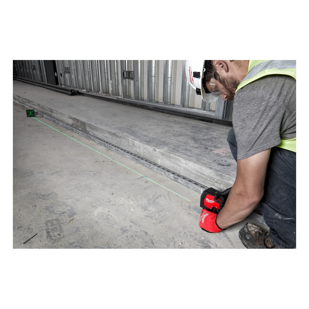 Milwaukee Kreuzlinienlaser L4CLL-301C - 1 Stk.