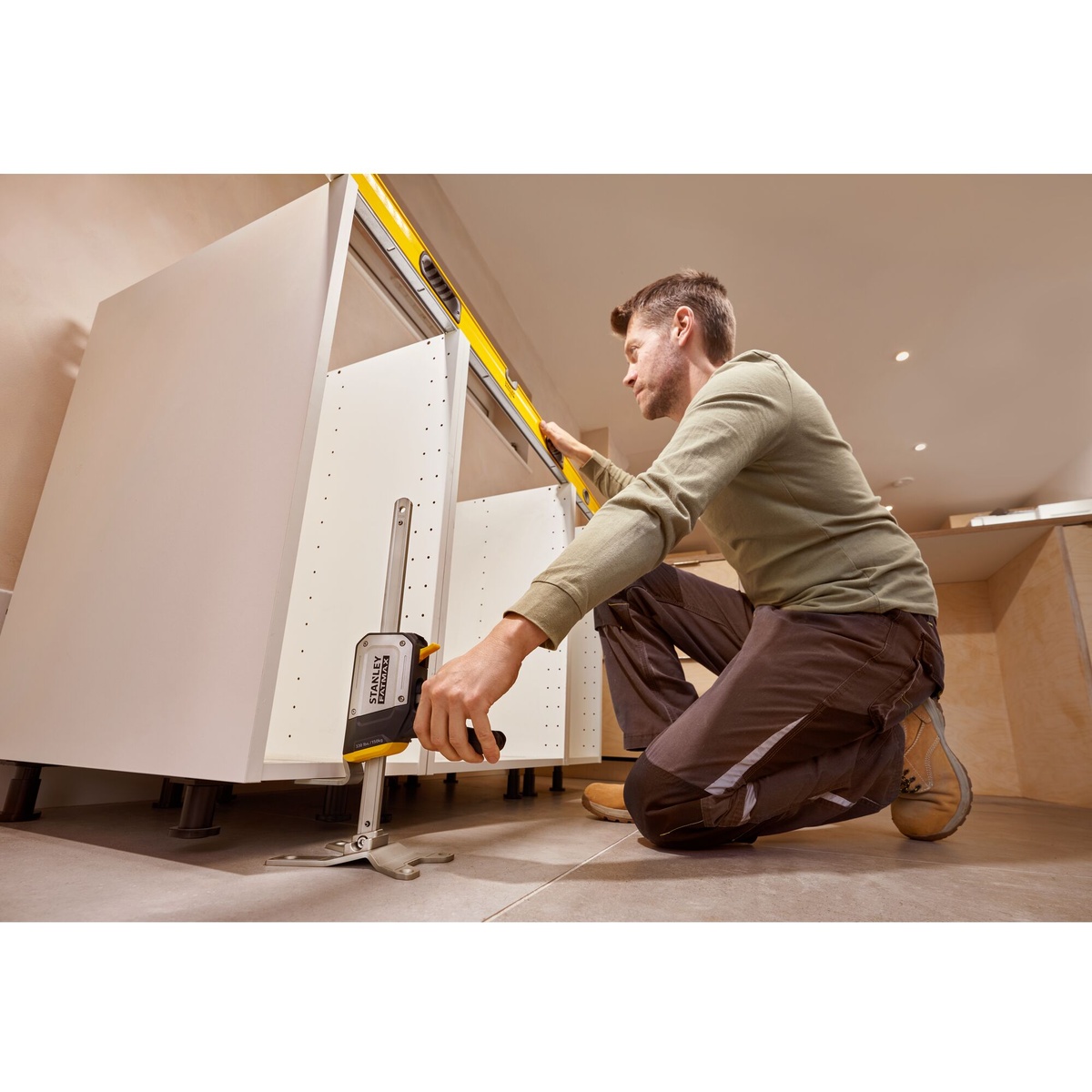 Stanley Einhand-Montagewerkzeug Tradelift Set