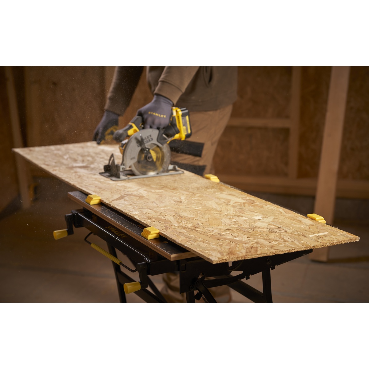 Stanley Workmate Deluxe 2-in-1, Werkbank und Spanntisch, Bambusplatte, bis 250 kg