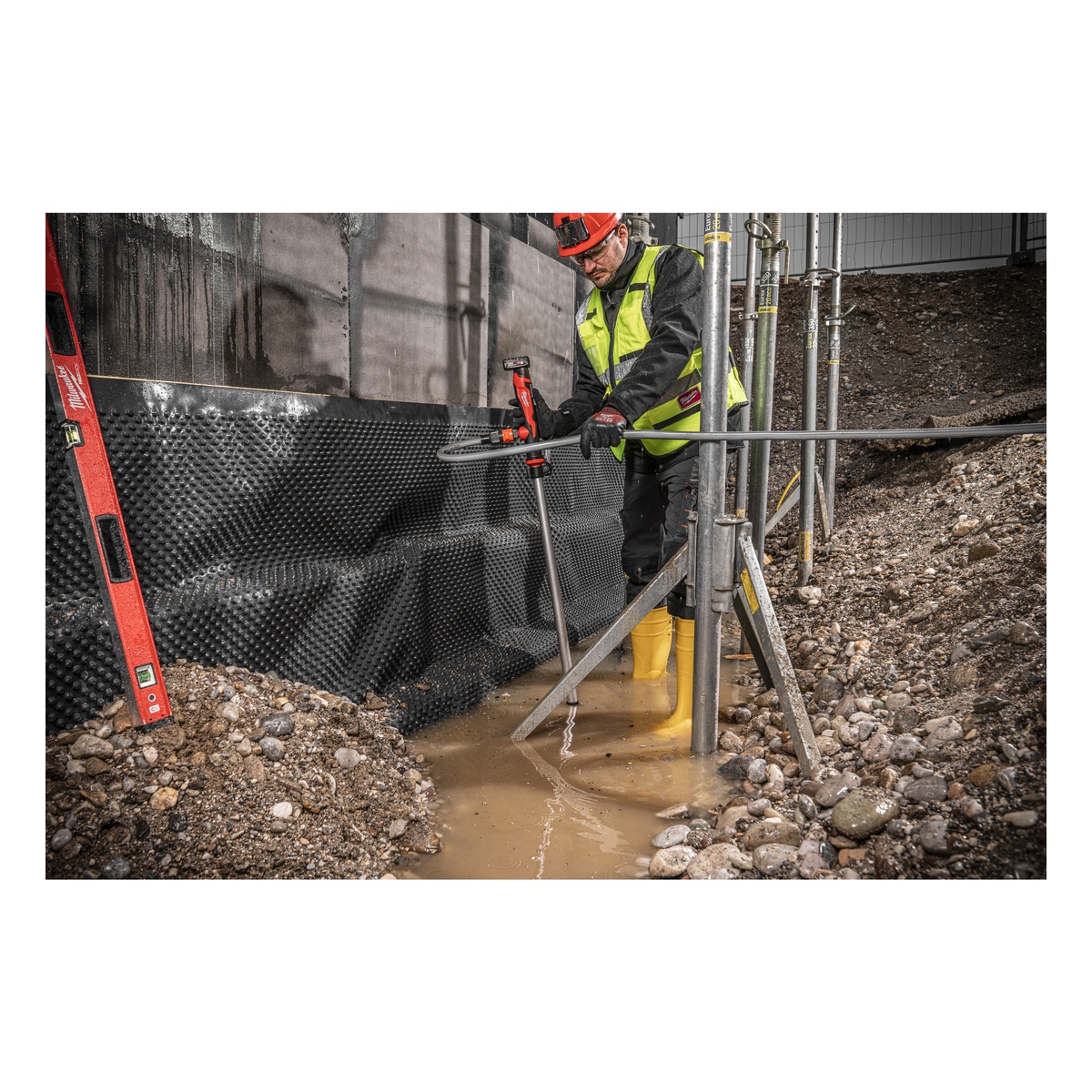 Milwaukee Akku-Transferpumpe M12BSWP-0 - 1 Stk.