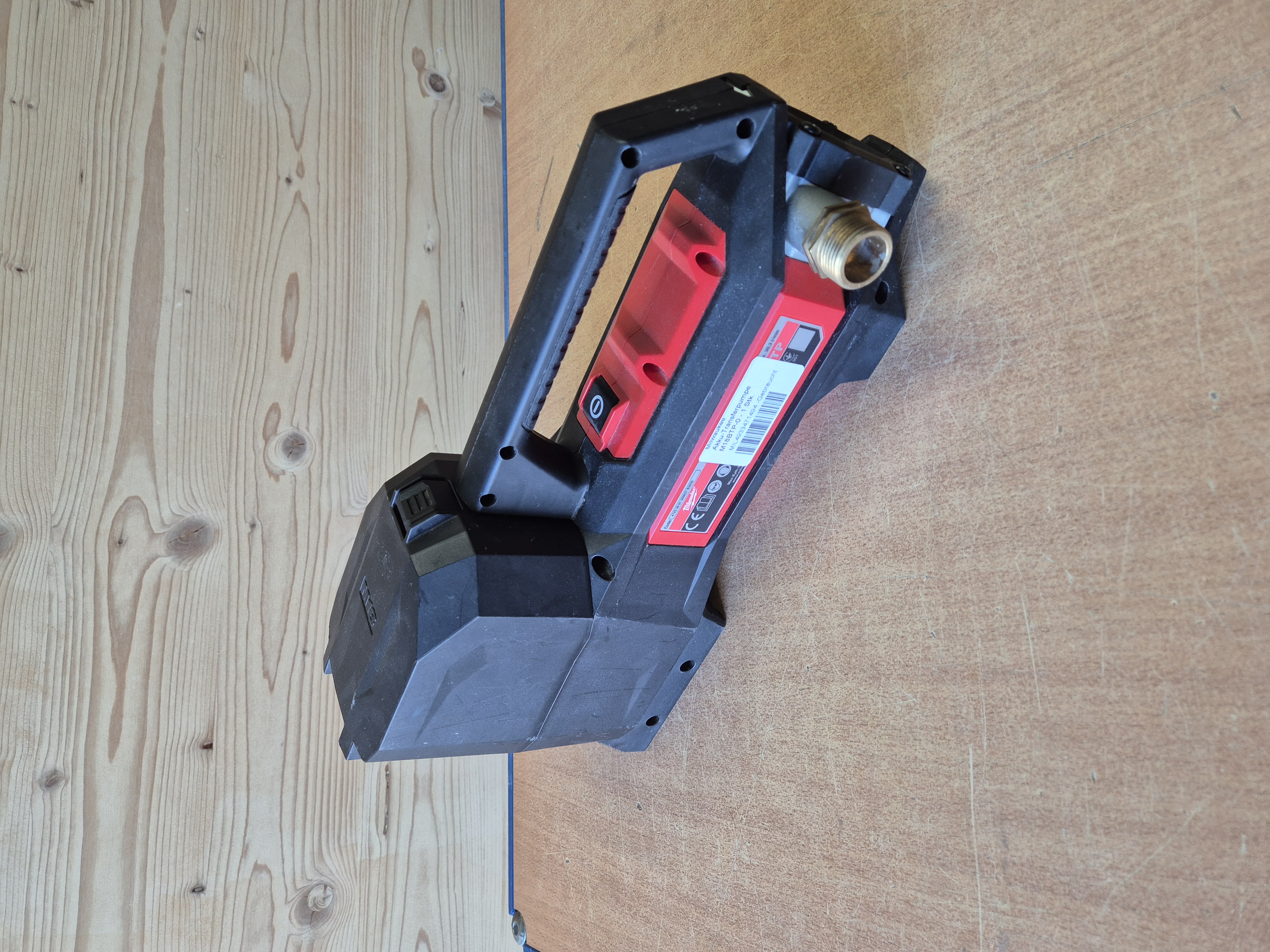Milwaukee Akku-Transferpumpe M18BTP-0 - 1 Stk. (Gebraucht)