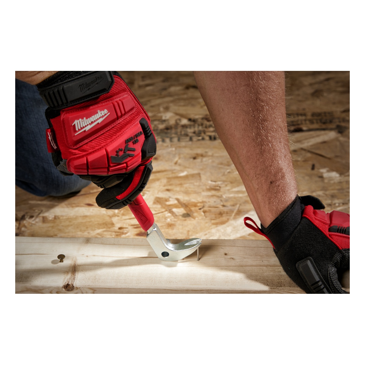 Milwaukee Nageleisen 229 mm (9 Zoll), Ganzstahl, Kralle mit flachem Profil, vibrationsgedämpfter Griff