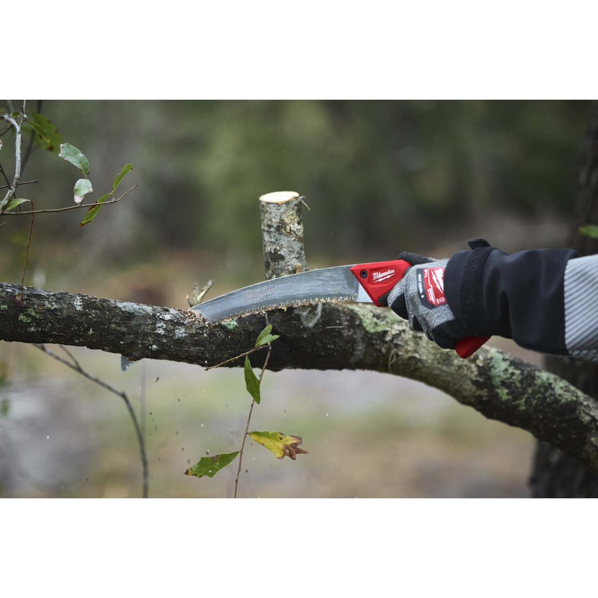 Milwaukee Handsäge gebogen mit Holster, 33 cm Blatt