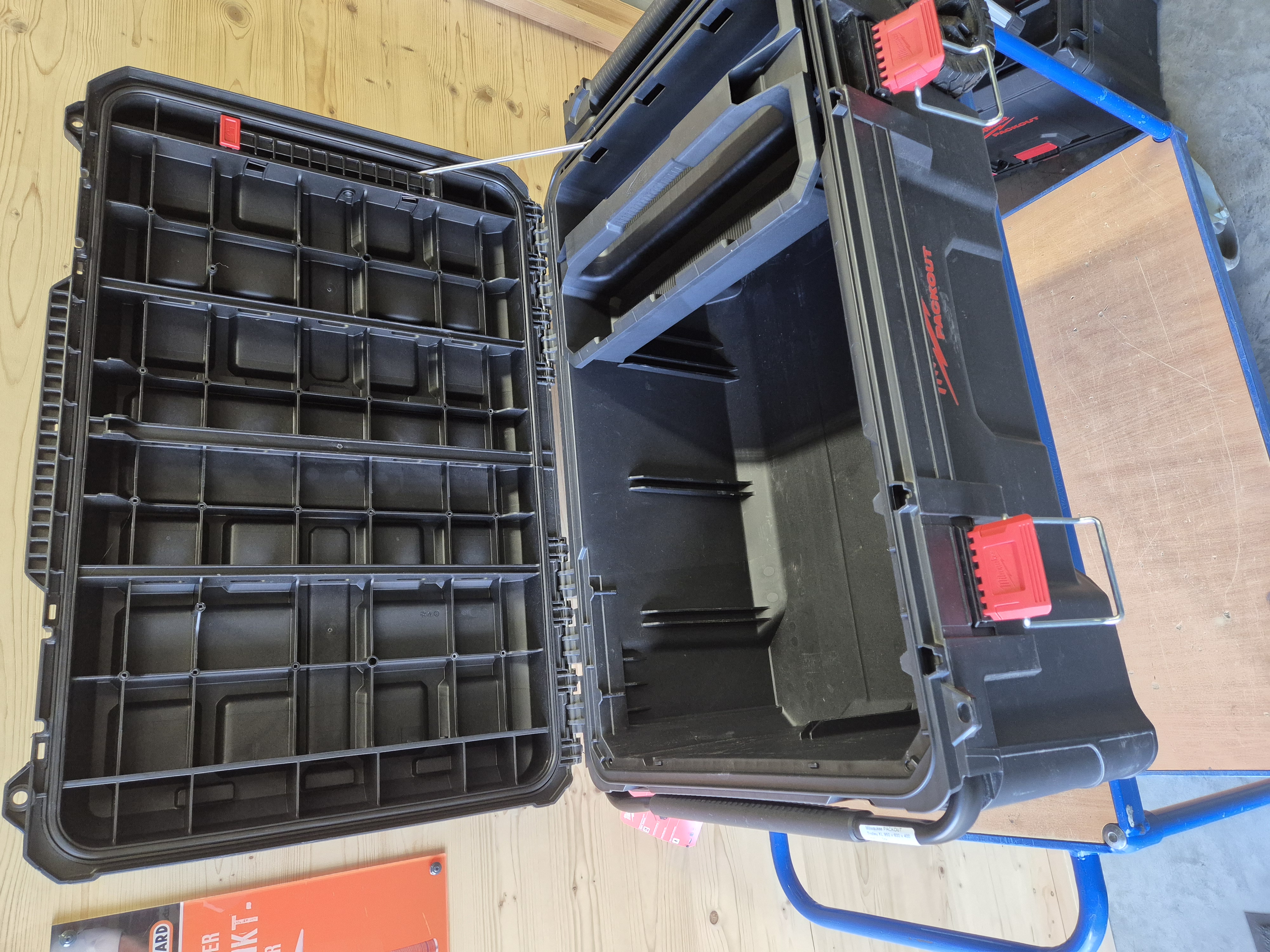 Milwaukee PACKOUT Trolley XL 950 x 600 x 400 mm - 1 Stk. (Gebraucht)
