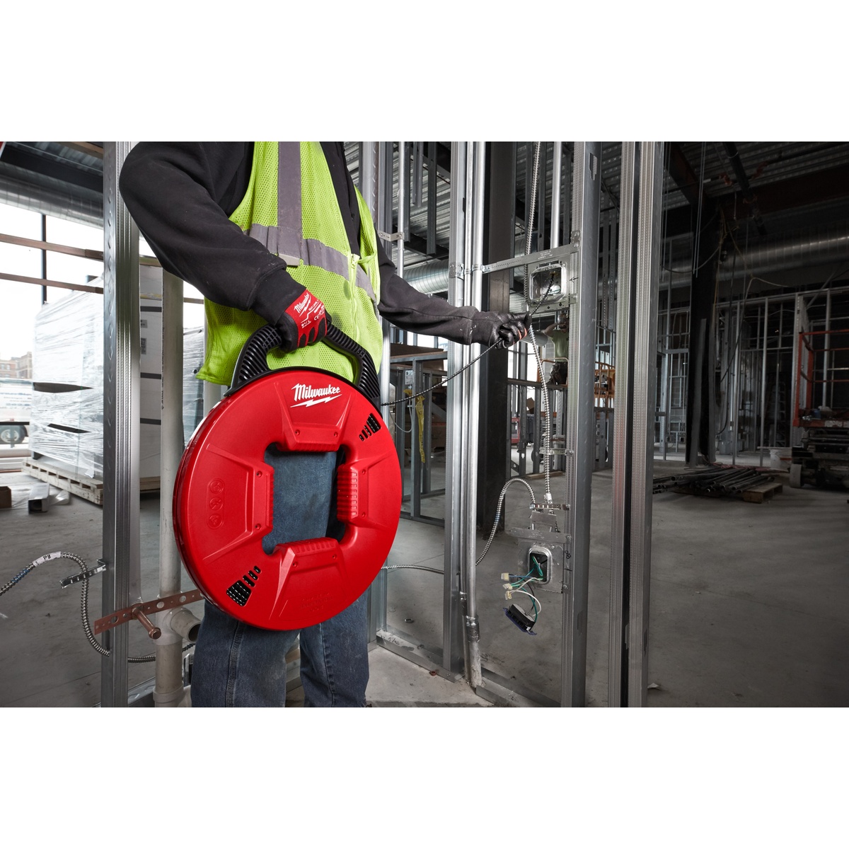 Milwaukee Polyester-Kabeleinziehspirale 30 m