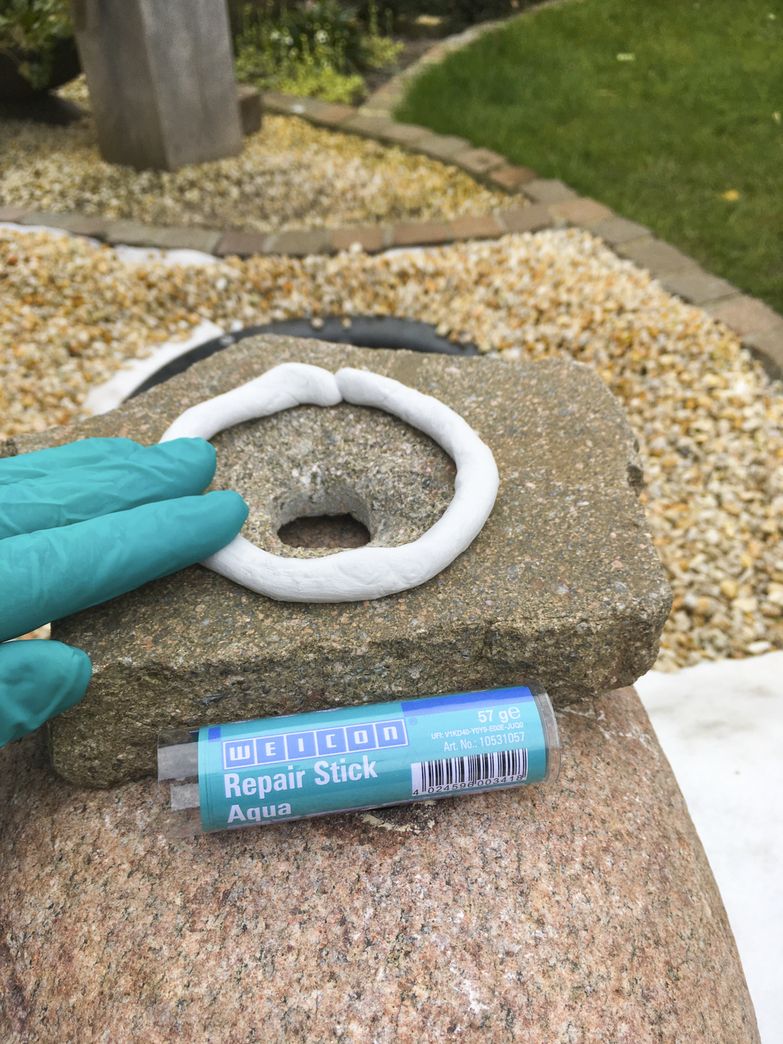 WEICON Repair Stick Aqua, Reparaturknete für Unterwasseranwendungen, 57 g, altweiß