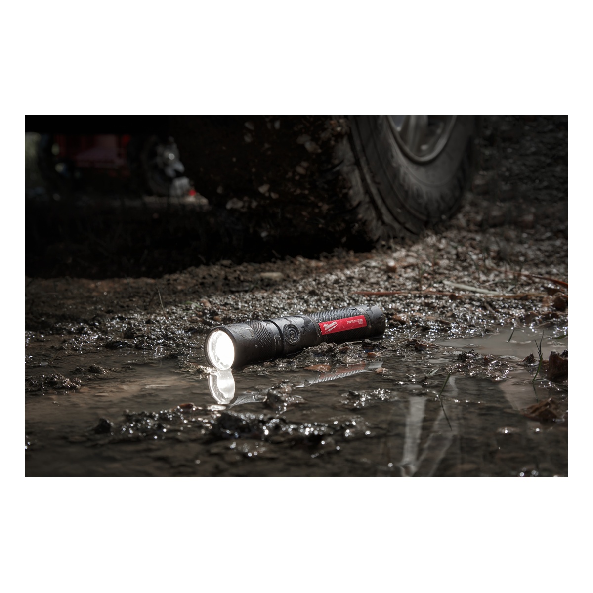 Milwaukee USB Akku-Taschenlampe L4TMLED-301 - 1 Stk.