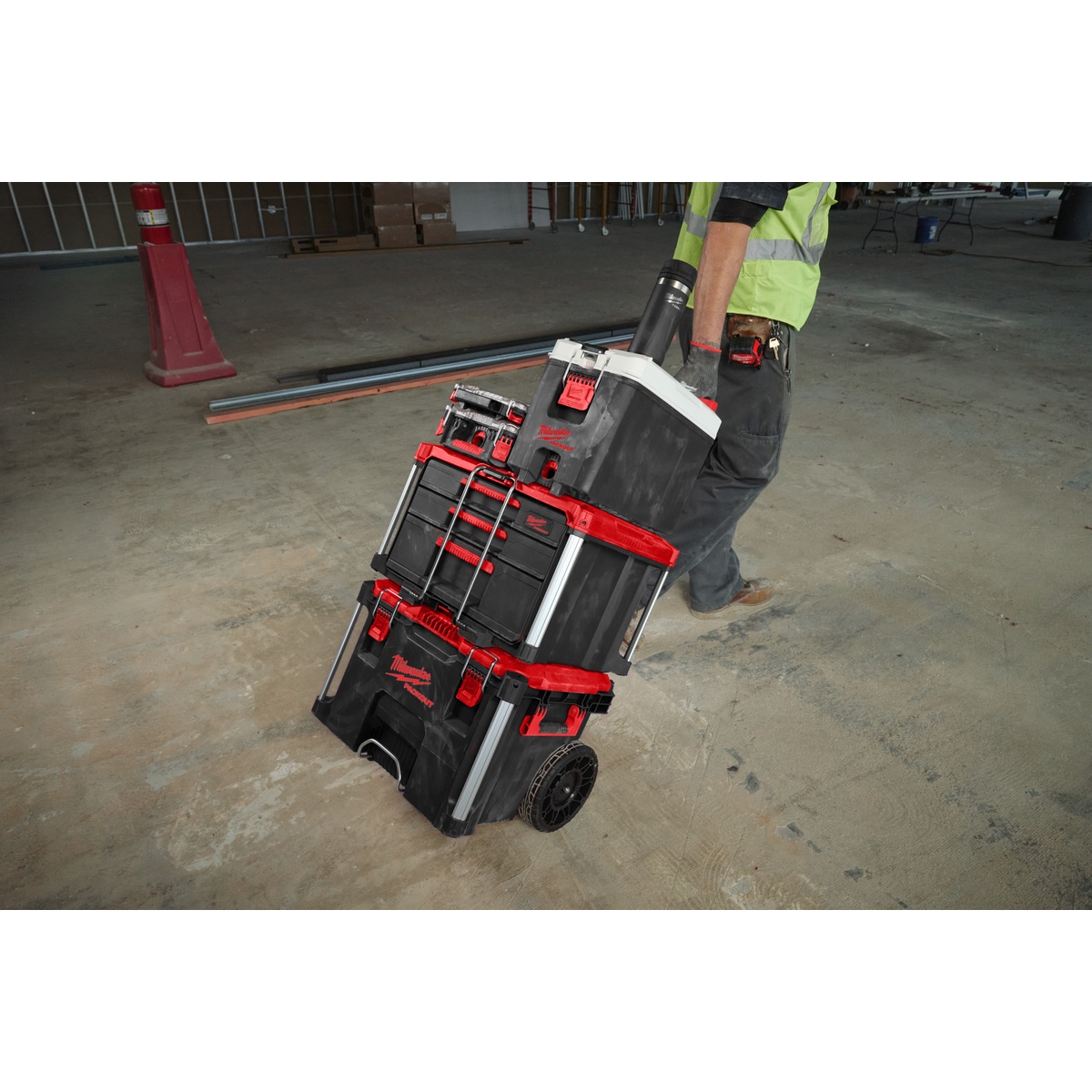Milwaukee PACKOUT Isolierflasche 530 ml, mit Trinkdeckel, schwarz - 1 Stk. Milwaukee PACKOUT Isolierflasche 530 ml, mit Trinkdeckel, schwarz - 1 Stk.