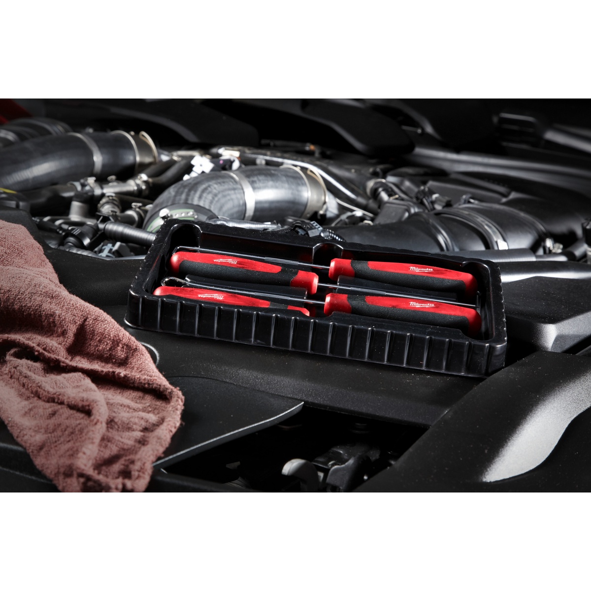 Milwaukee Heavy-Duty Montagehaken, 45 Grad gekröpft