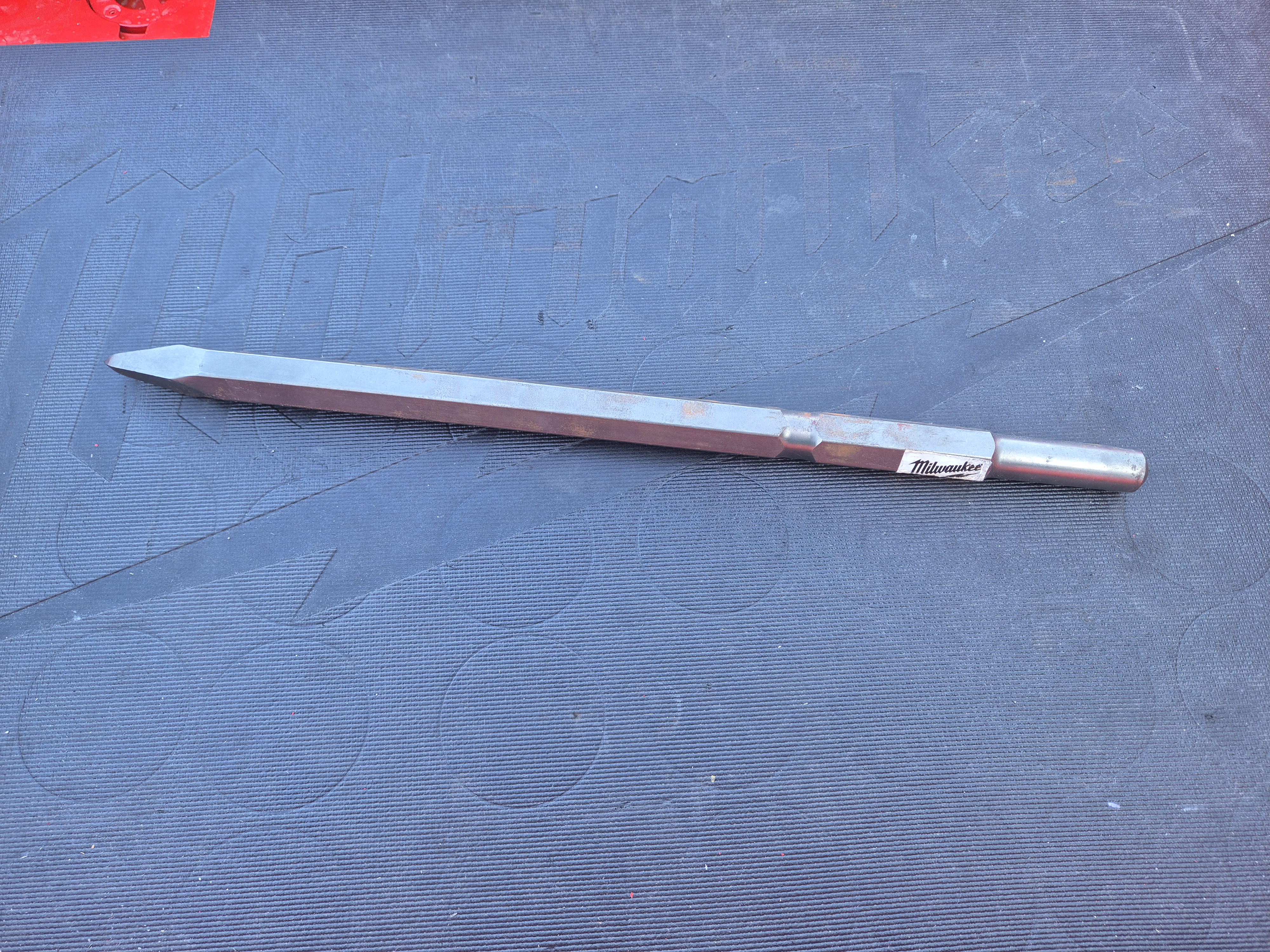 Milwaukee Spitzmeißel 450 mm, 21 mm K-Hex/Sechskant - 1 Stk. (Gebraucht)