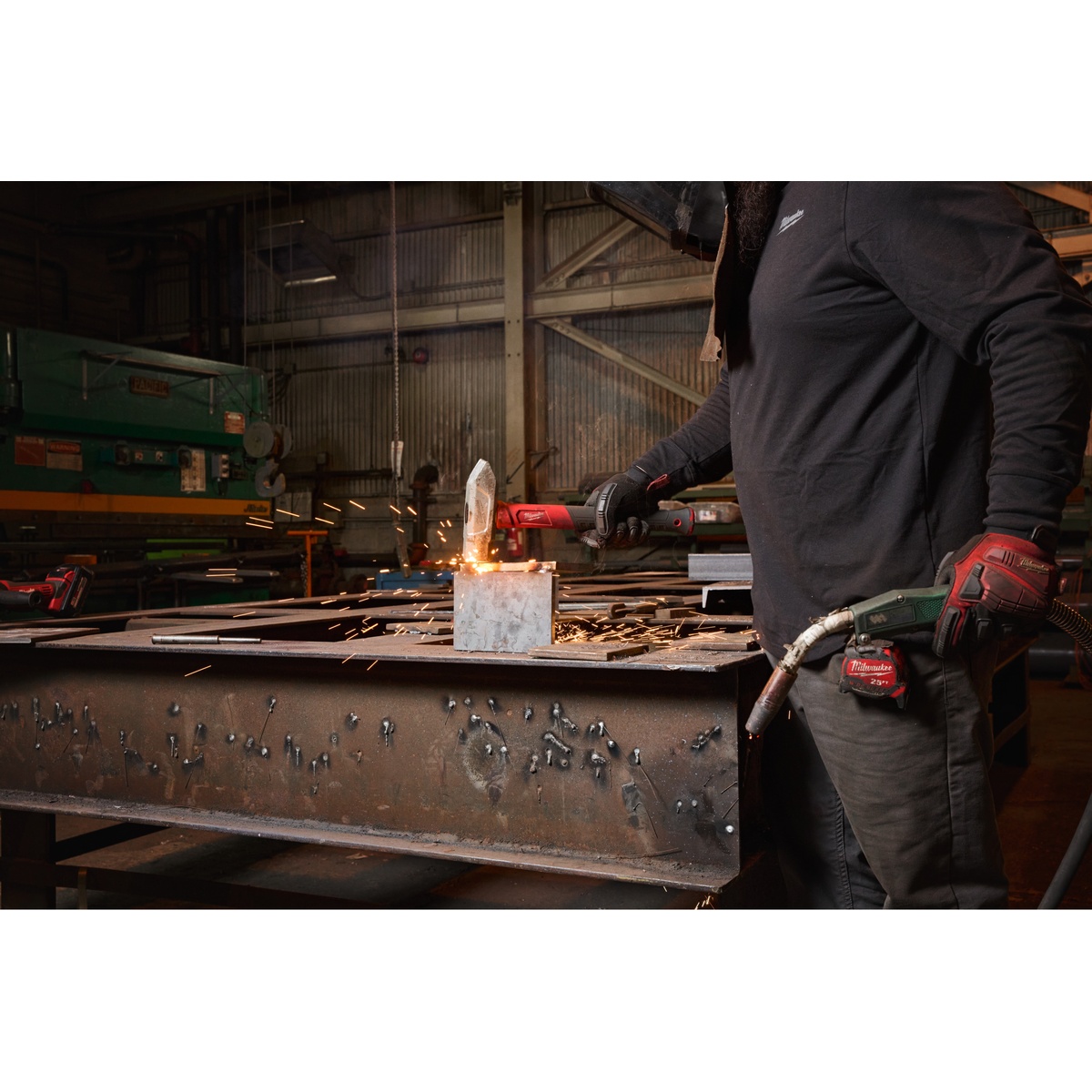 Milwaukee Fiberglas Fäustel spitz 1,81 kg - 1 Stk.