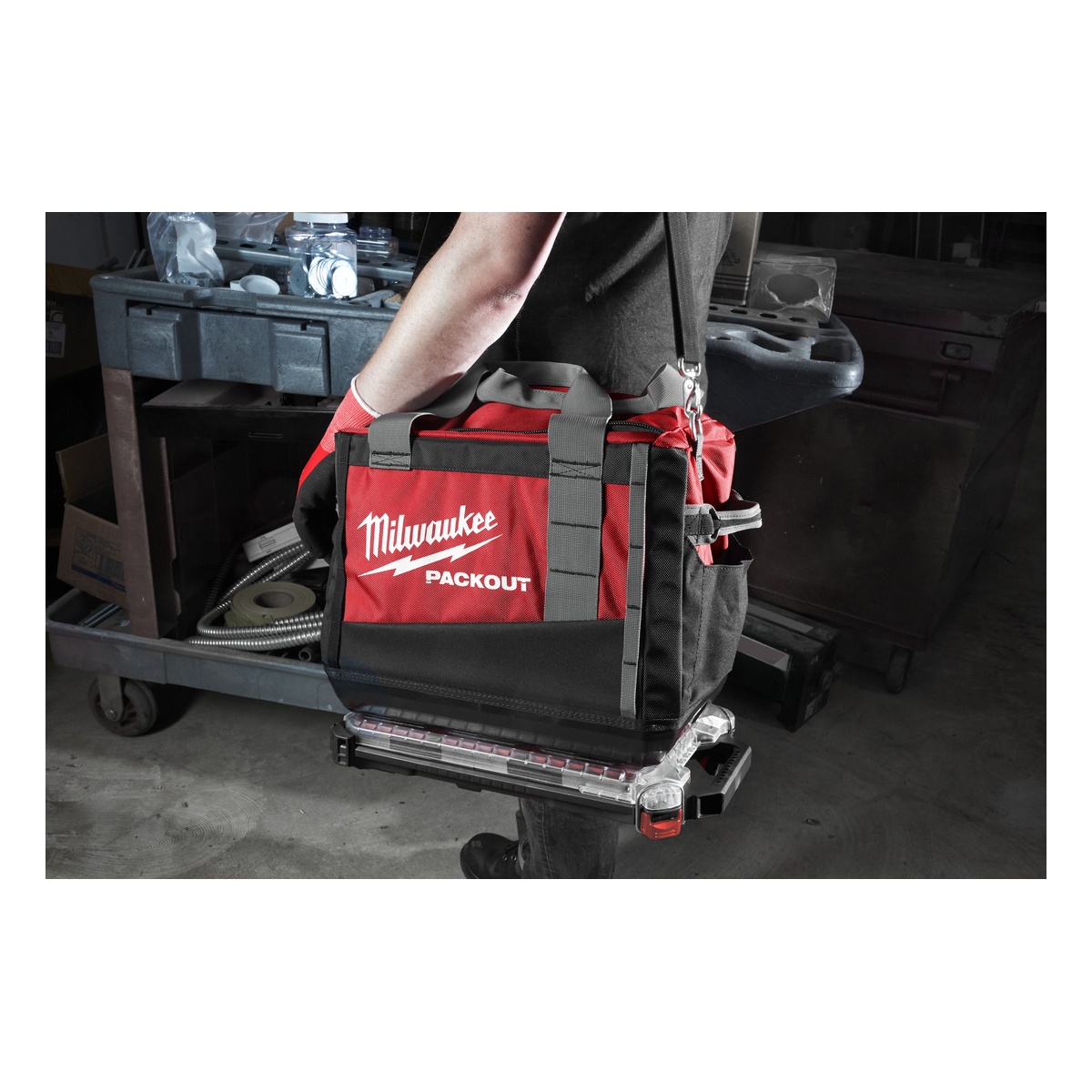 Milwaukee PACKOUT Compact Slim Organiser mit 5 Sortierboxen, IP65