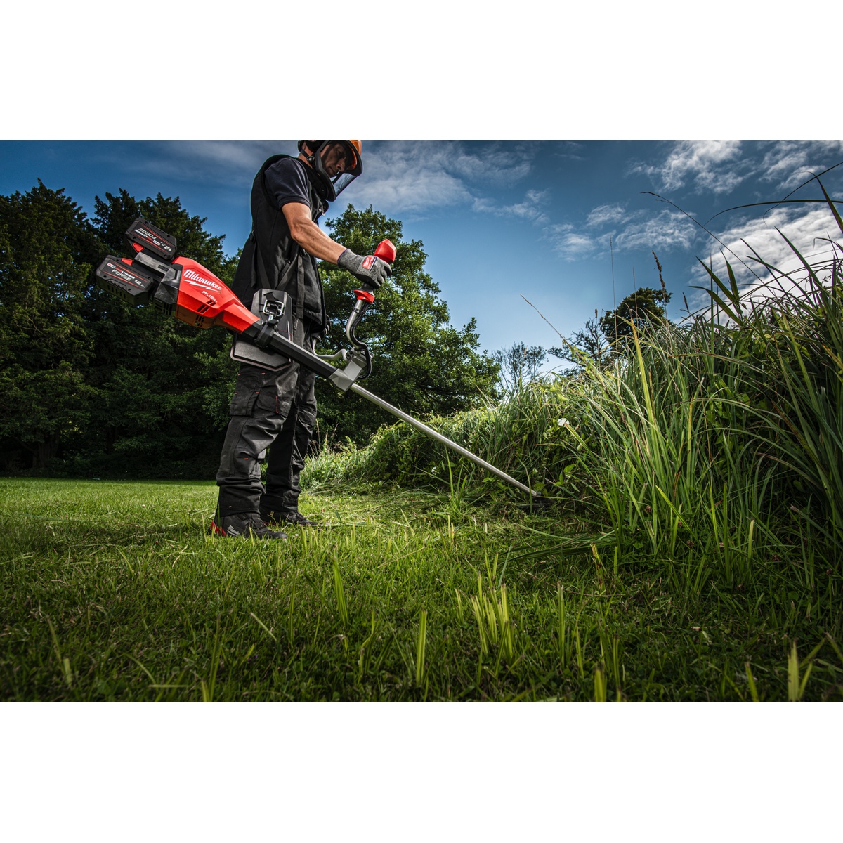 Milwaukee M18 FUEL Akku-Freischneider M18F2BCU-0 - 1 Stk.