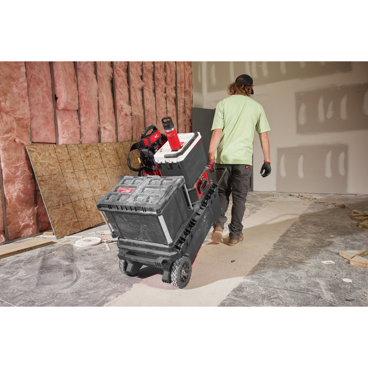 Milwaukee PACKOUT Isolierflasche 700 ml mit Schraubdeckel, rot - 1 Stk. Milwaukee PACKOUT Isolierflasche 700 ml mit Schraubdeckel, rot - 1 Stk.