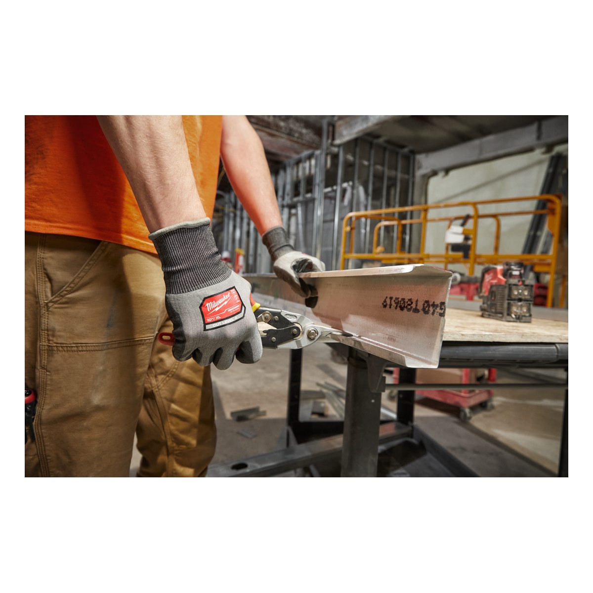 Milwaukee Schnittschutzhandschuhe HI-DEX Klasse D Größe 9 (L) - 1 Stk.