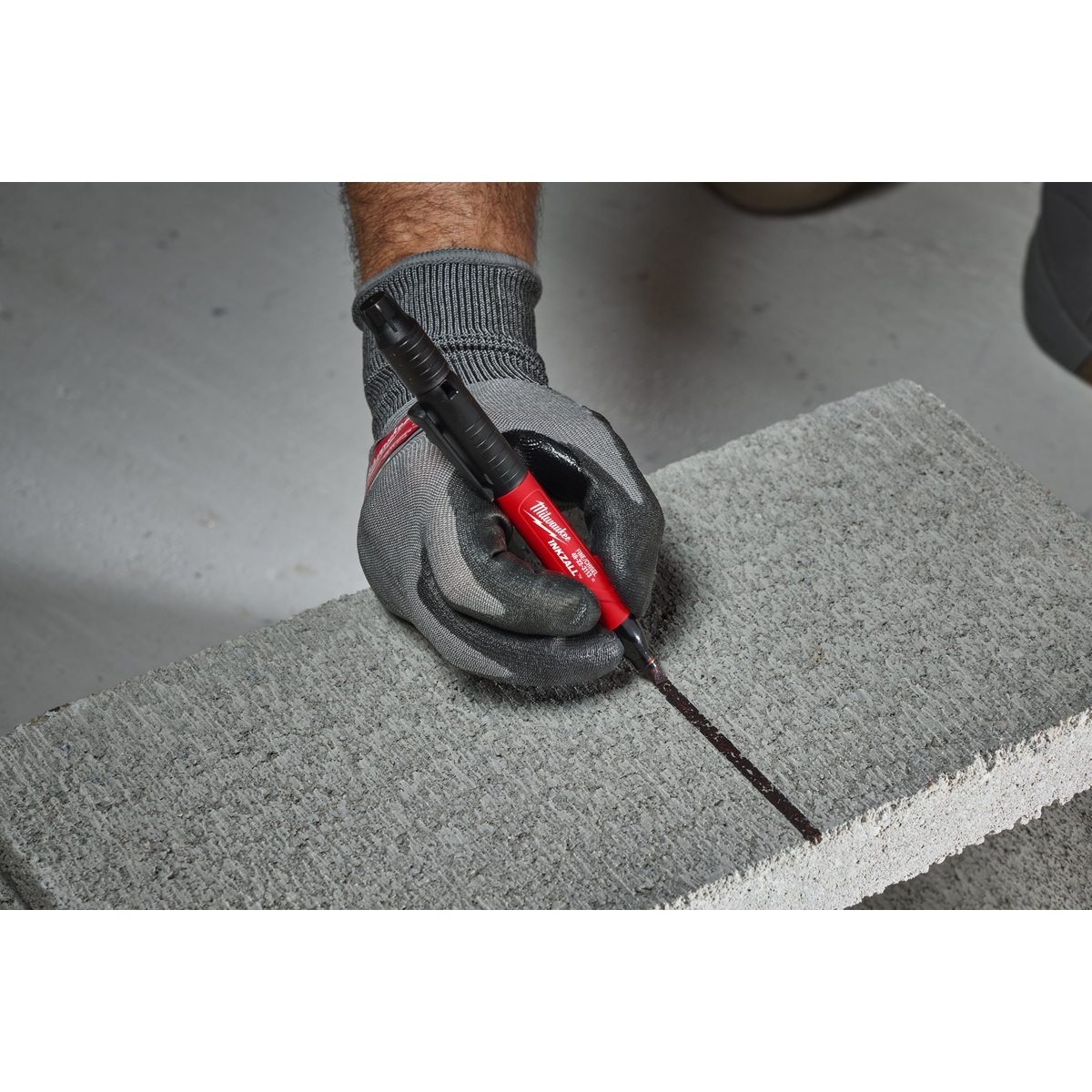 Milwaukee 2-in-1 Permanentmarker Extrafein-/Fein