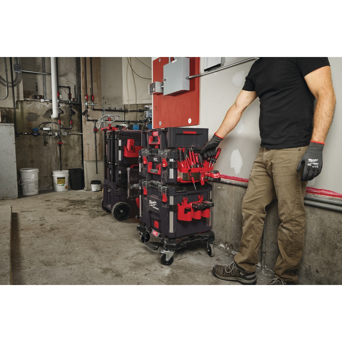 Milwaukee PACKOUT Seitenhalterung für lange Werkzeuge - 1 Stk.