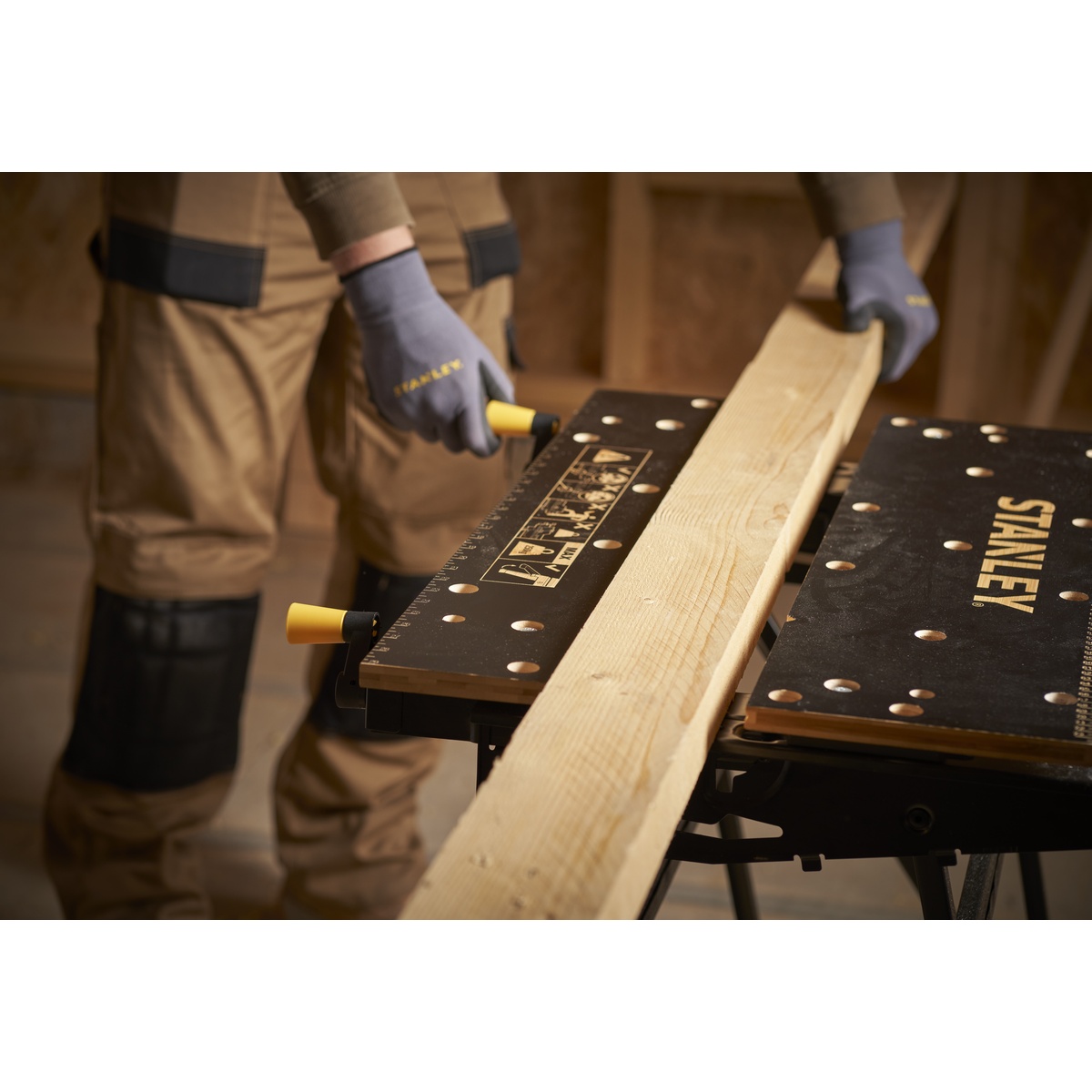 Stanley Workmate Deluxe 2-in-1, Werkbank und Spanntisch, Bambusplatte, bis 250 kg