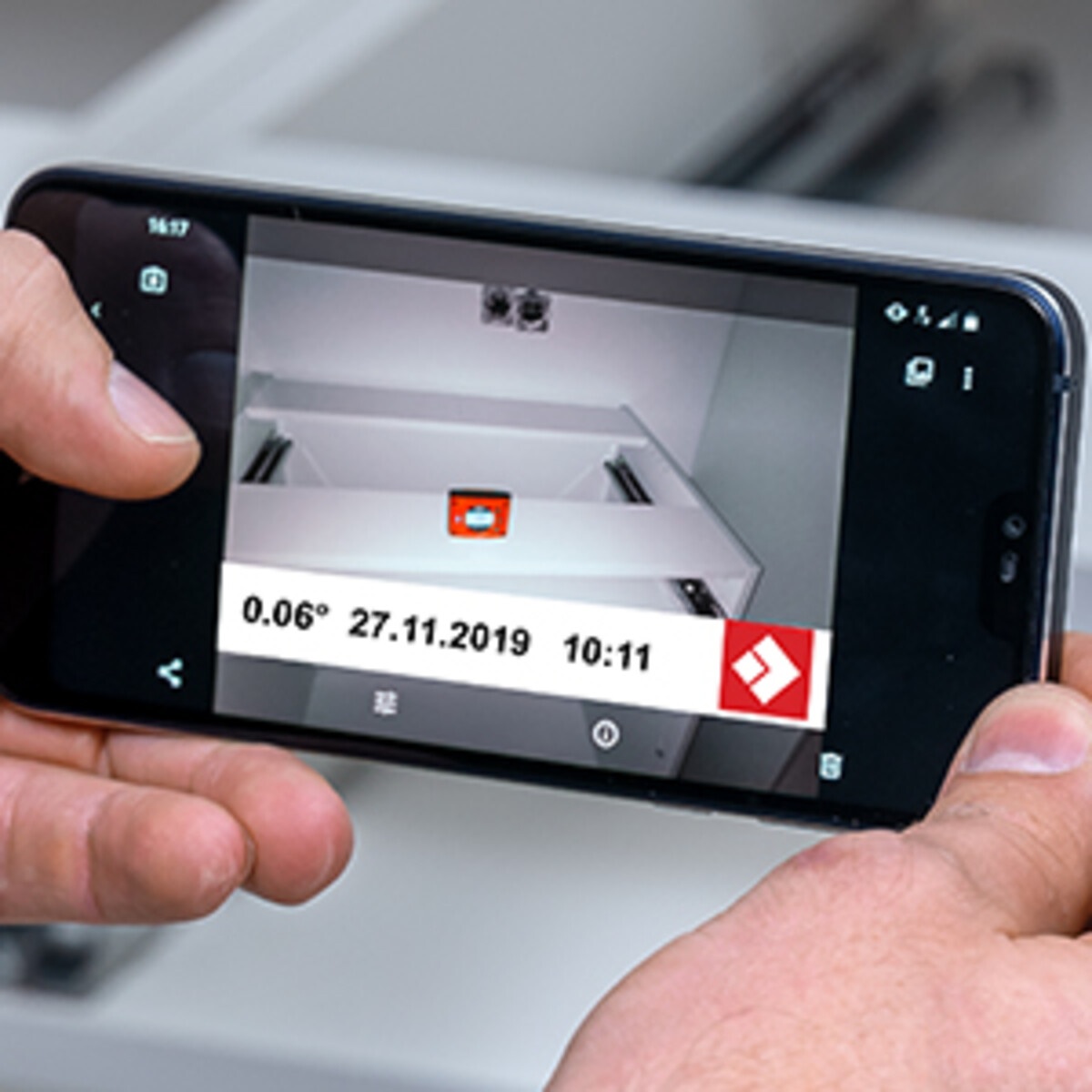 Sola Digitaler Neigungs- und Winkelmesser GO! SMART, 8 cm, Magnet mit V-Nut, Bluetooth, IP52